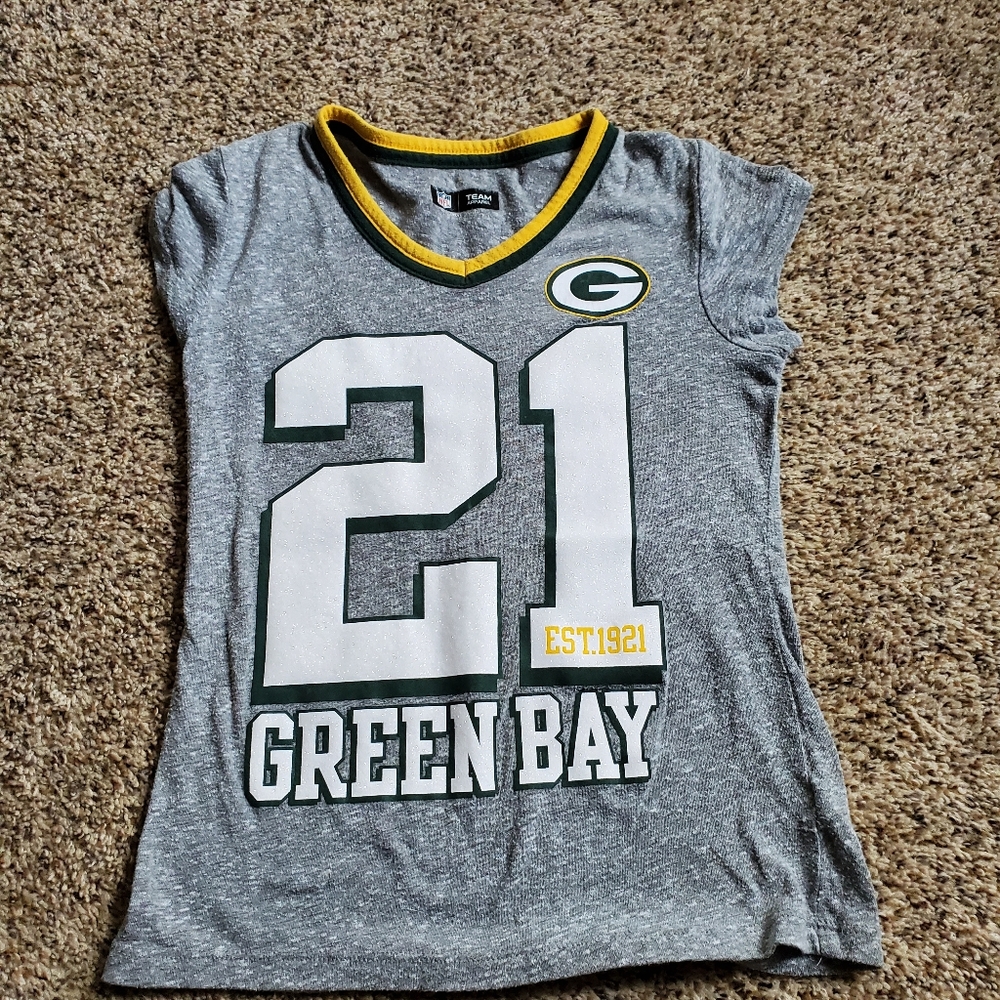 5/$25 Sale  Green Bay Packers shirt